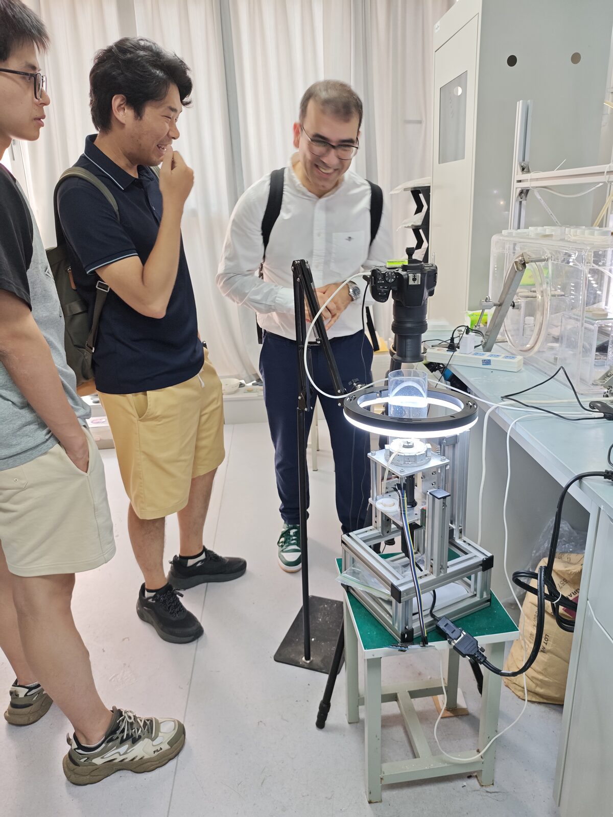 Professor Nima Shokri visiting the UNSAT Lab